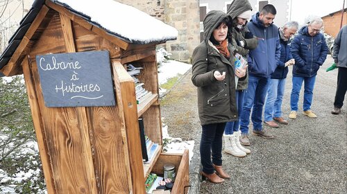 Inauguration de la boite à livres