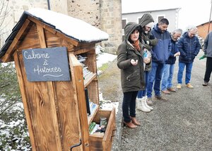 Inauguration de la boite à livres